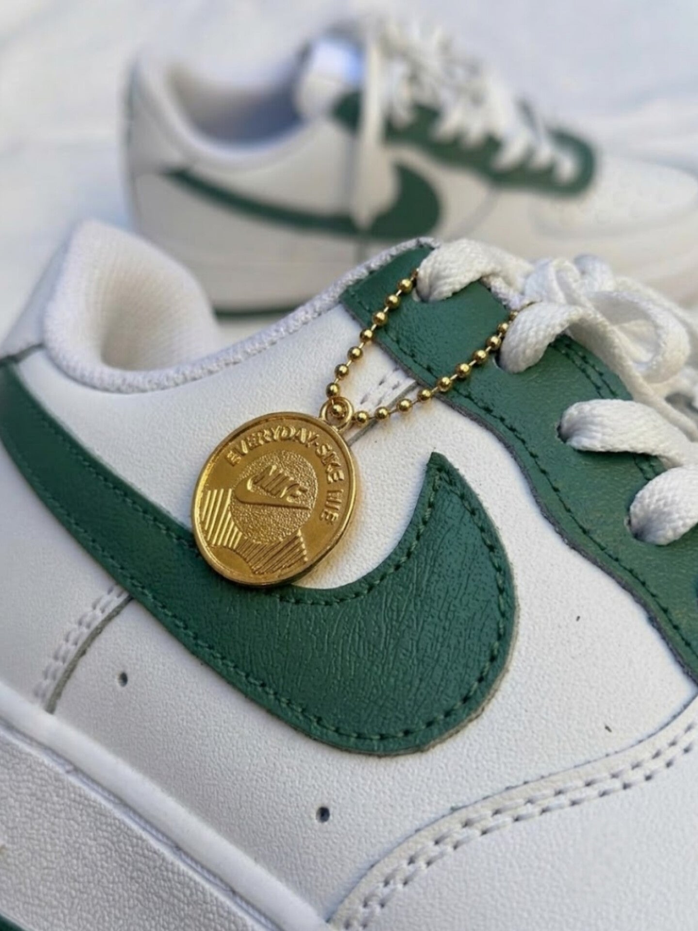 Santos Emerald Green