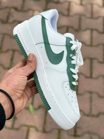 The "Classic Forest" Minimalist Low